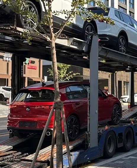 골프 킹스 레드 GTI 24년식 실물 사진