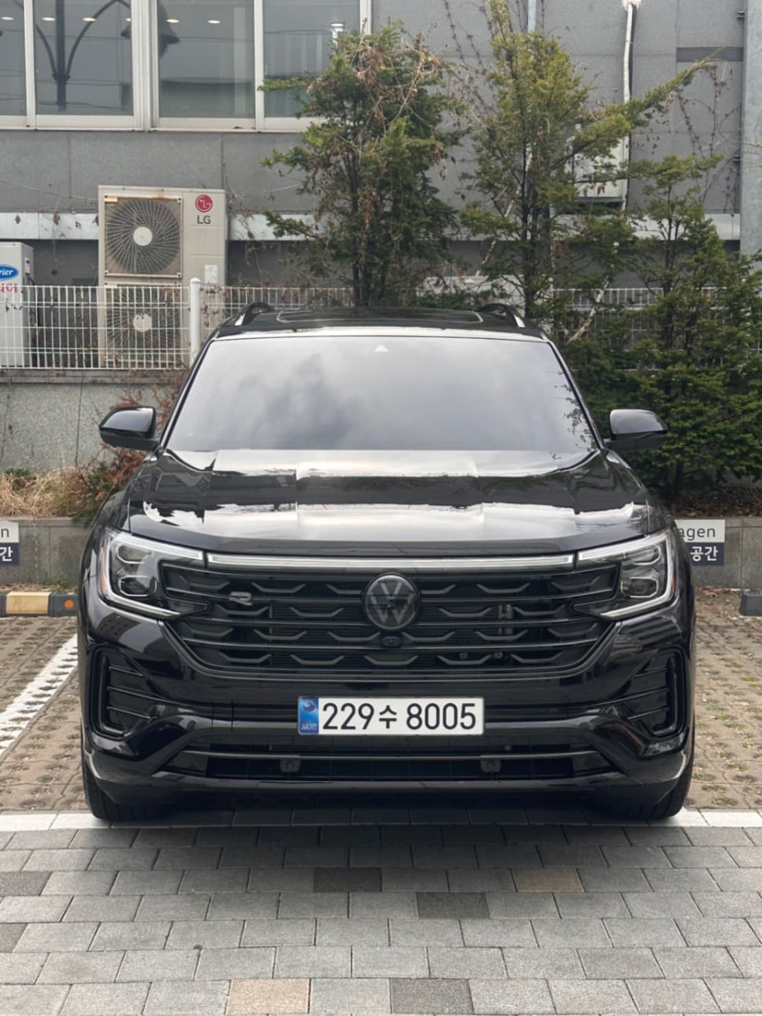 폭스바겐 아틀라스 딥 블랙 펄 R-Line 2026년식 실물 사진 9장