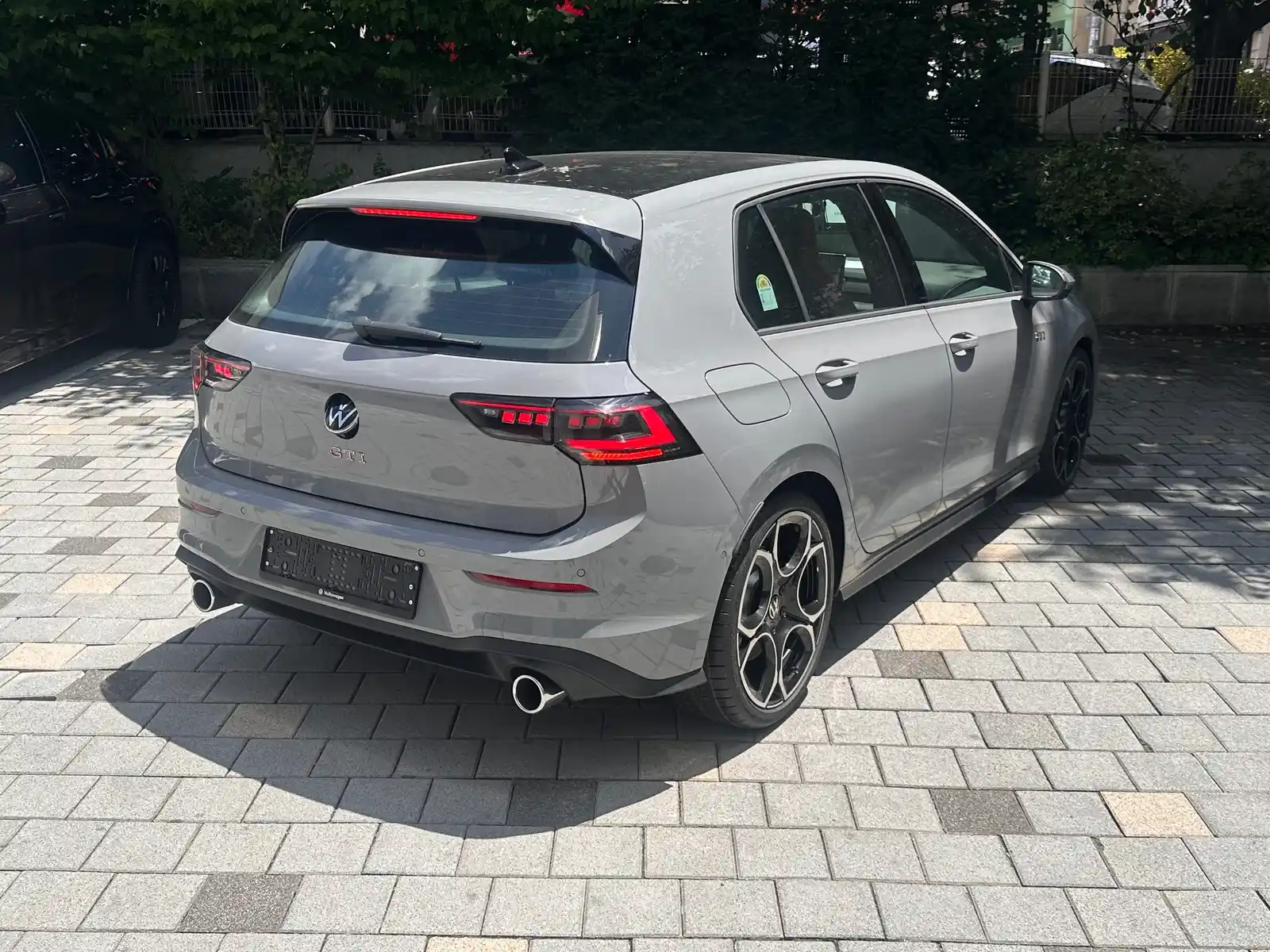 골프 문스톤 그레이 GTI 25년식 실물 사진