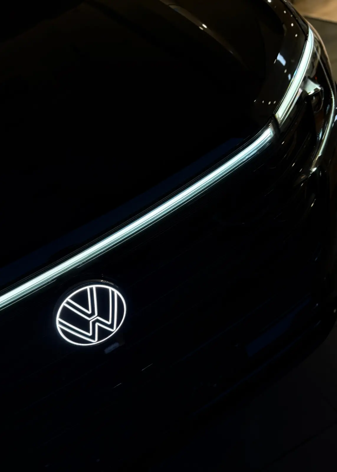 아틀라스 딥-블랙-펄 r-line 25년식 실물 사진