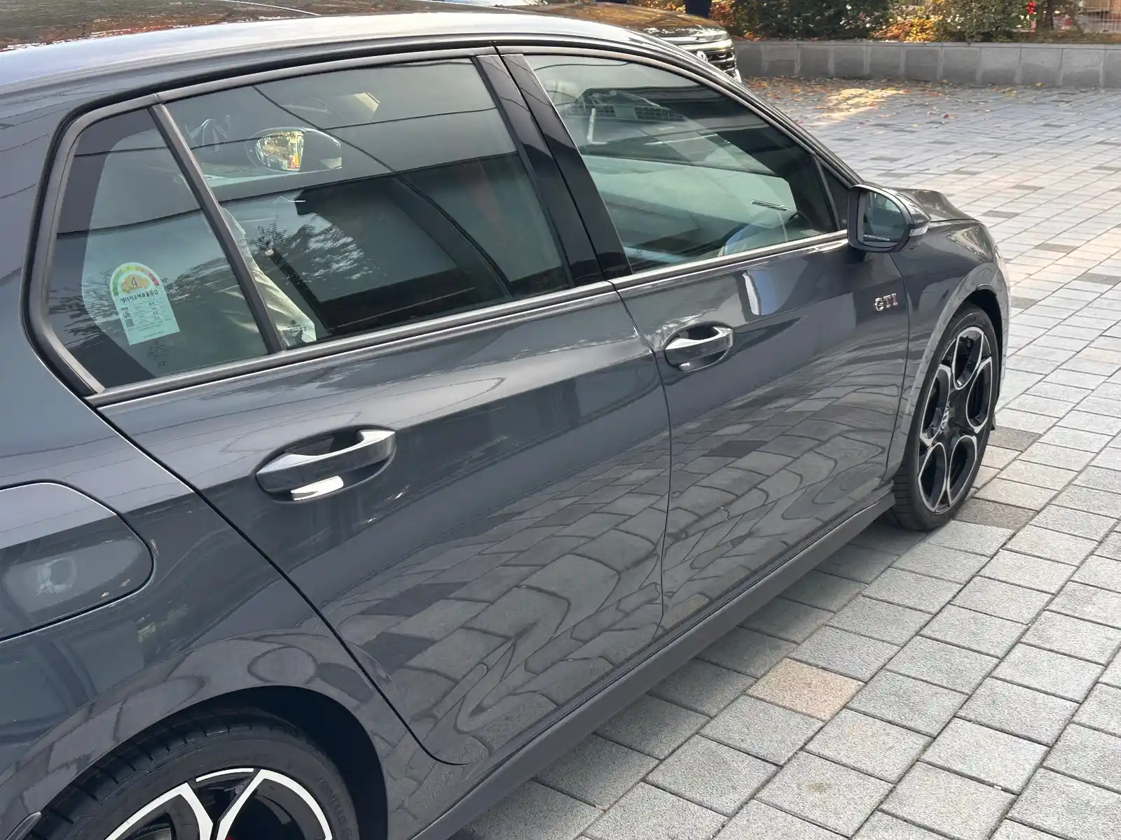 폭스바겐 폭스바겐  2026년식 실물 사진 9/12