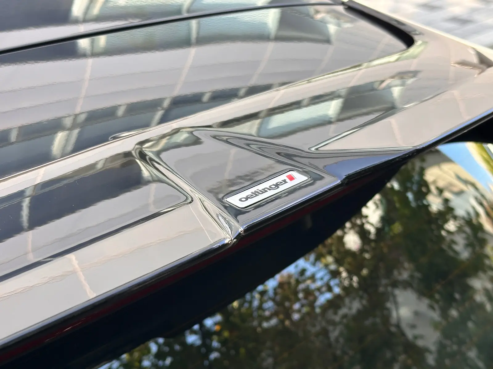 폭스바겐 골프 딥 블랙 펄 GTI 2024년식 실물 사진 13/19 - 전국 100대 한정으로 출시되었던 GTI 리미티드 에디션 출고 사진입니다