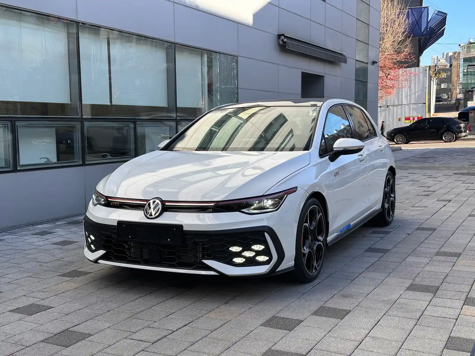 폭스바겐 폭스바겐  2026년식 실물 사진 1/10