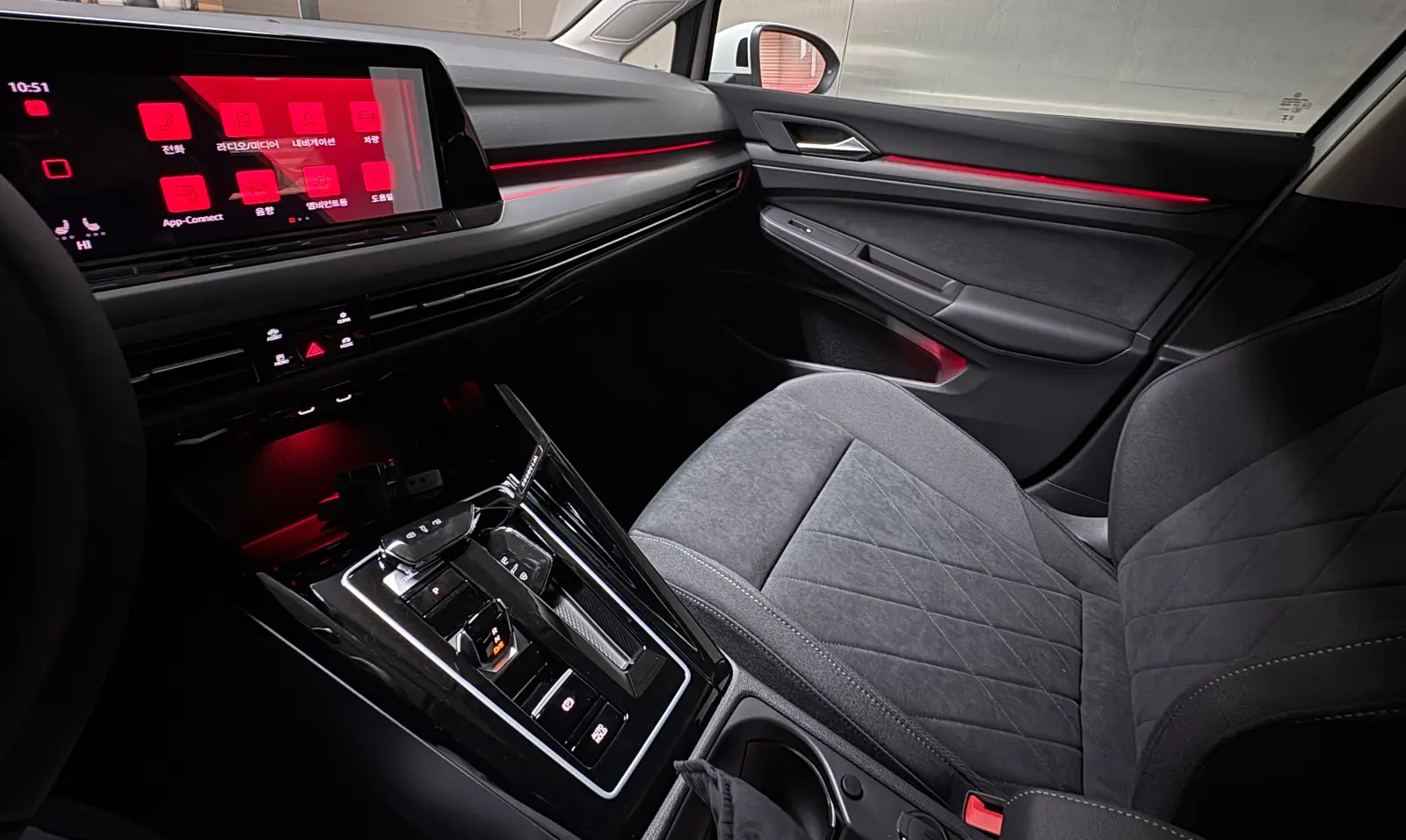 폭스바겐 폭스바겐  2024년식 실물 사진 10/13