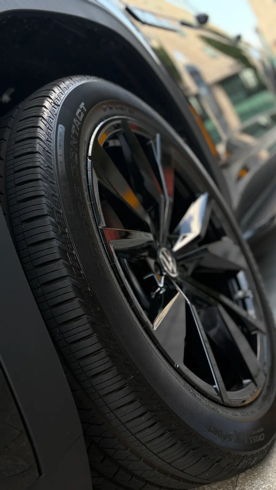 폭스바겐 아틀라스 딥-블랙-펄 r-line 2025년식 실물 사진 4/29 - 리얼 블랙에디션 시공 차량 이미지입니다.