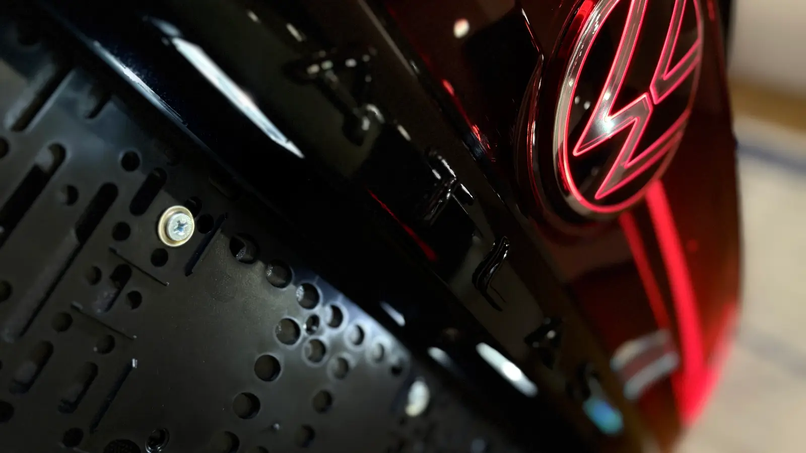 폭스바겐 아틀라스 딥-블랙-펄 r-line 2025년식 실물 사진 7/29 - 리얼 블랙에디션 시공 차량 이미지입니다.