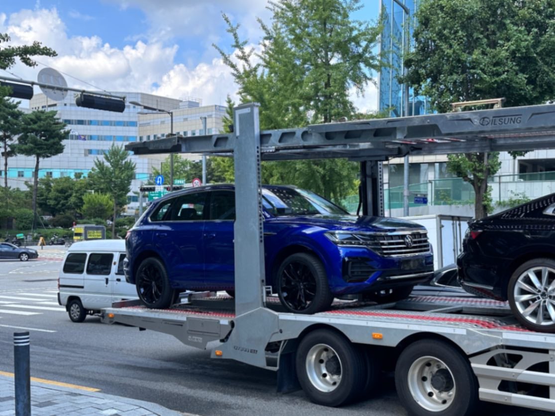 폭스바겐 폭스바겐 라피즈 블루 2023년식 실물 사진 11/13